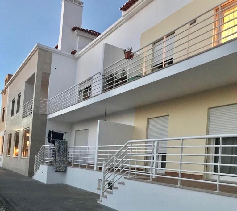 Sea Avenue House - Center Baleal - Surfboard Included Διαμέρισμα Ferrel  Εξωτερικό φωτογραφία